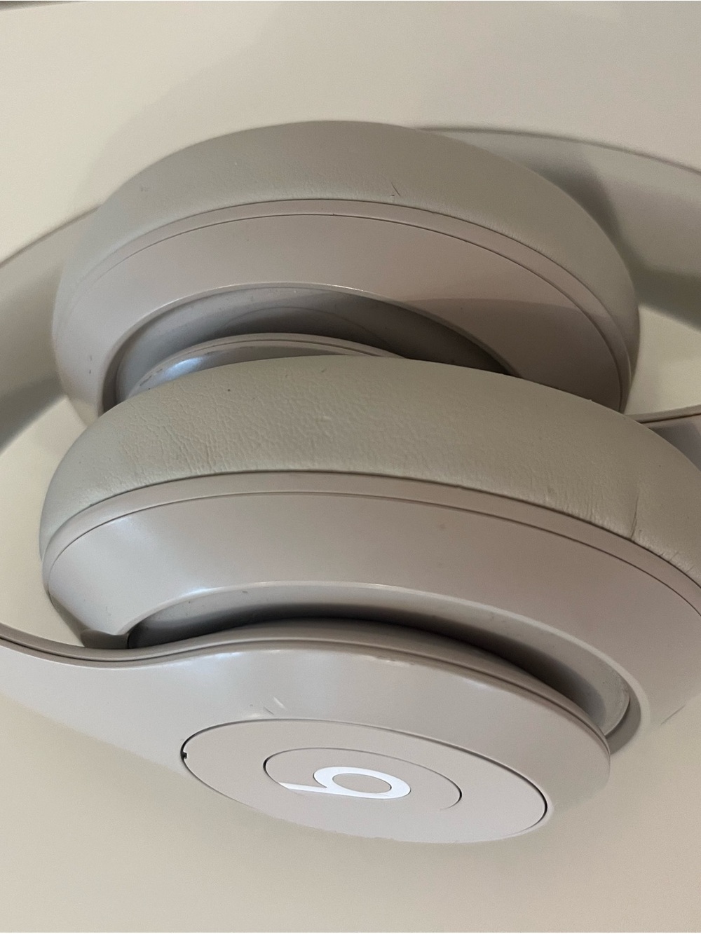 Beats by Dre Over-Ear Wireless Headphones sandstone tan